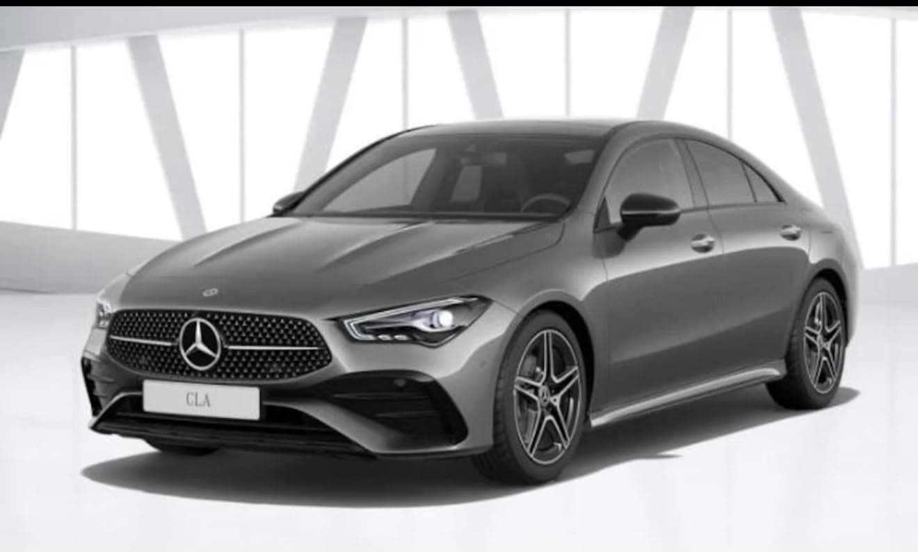 מרצדס CLA180 ICON